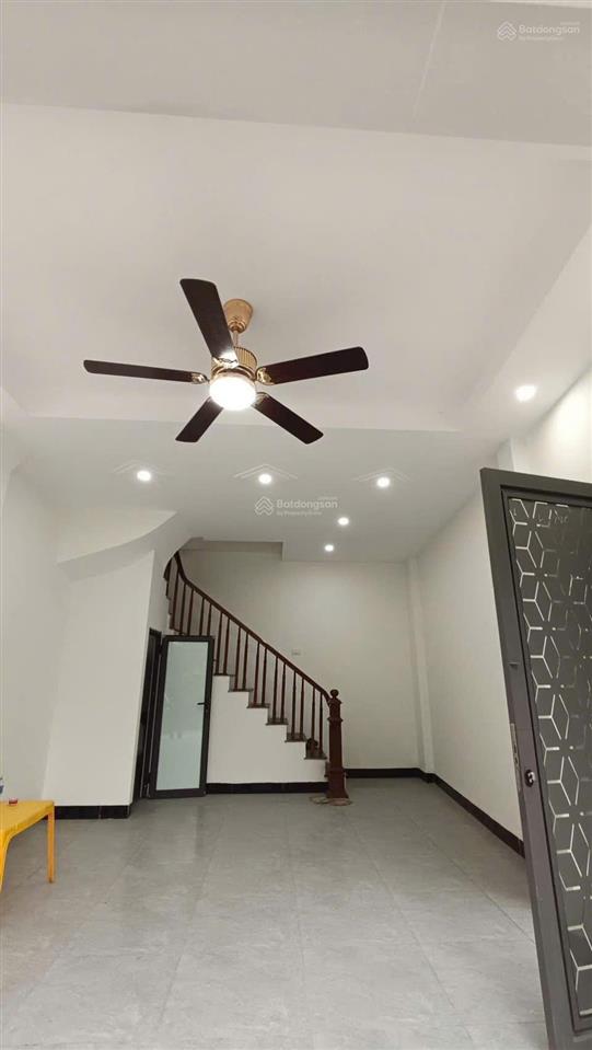 Tìm mỏi mắt được 1 căn 40m2x5t lô góc, oto để trong nhà tại an khánh, 4pn. sổ đầy đủ, giá 5,4x tỷ
