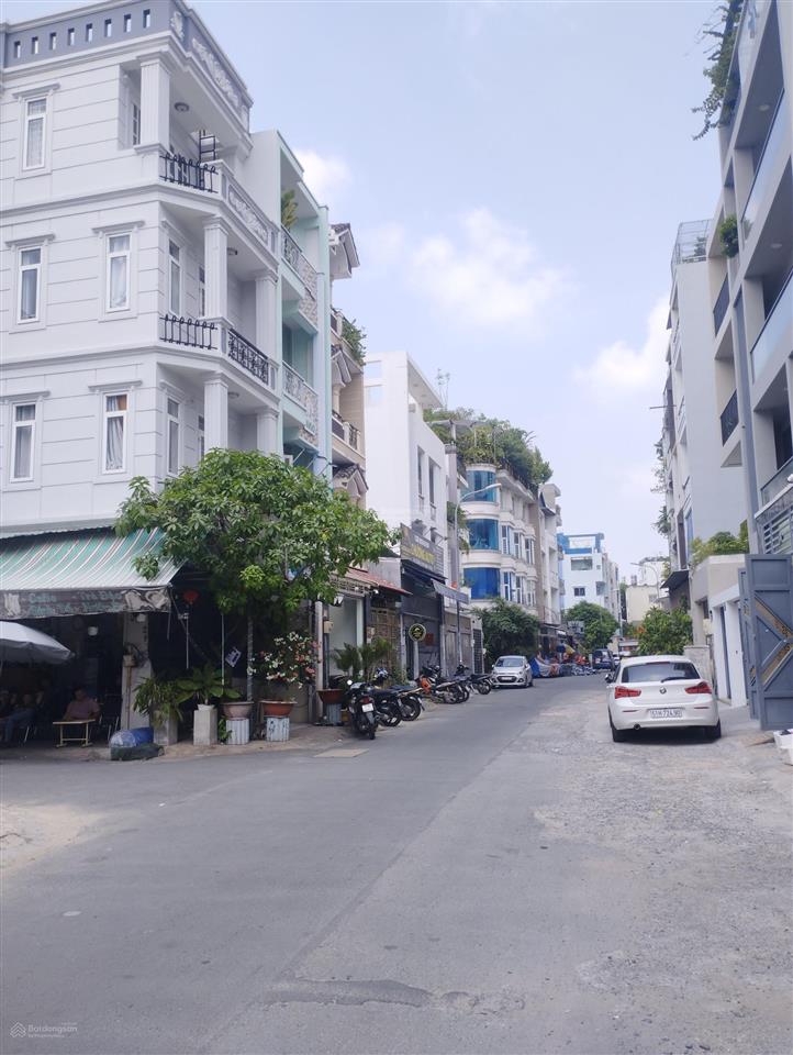 Hiếm tô hiệu  hxh 52m2  2 tầng mới ở liền  giáp quận 11, đầm sen