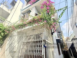 Chính chủ bán dàn hoa giấy tặng kèm căn góc 3 tấm 45m2, cách 30m ra bờ kè  8 tỷ