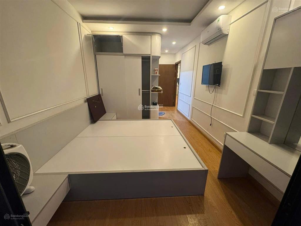 Cho thuê căn hộ 2pn tại xi grand court  quận 10, 75m2, giá ưu đãi 17 triệu vnd, tốt hot!
