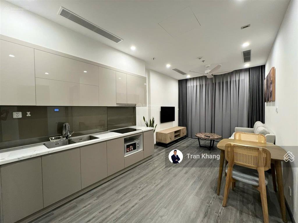 Cho thuê căn hộ chung cư 65m2 chỉ với 8,5trđ/tháng tại âu cơ tower, tân phú, giá cực hot.