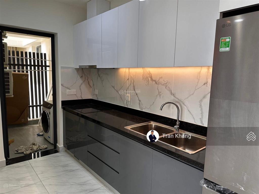 Cho thuê căn hộ 2pn, 2wc, 80m2 chỉ với 18trđ/tháng tại the flemington, quận 11, giá cực hot