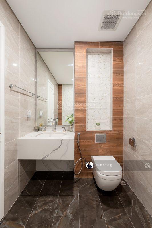 Cho thuê căn hộ 3pn, 2wc, 85m2 chỉ với 18,5trđ/tháng tại the everrich i, q11, giá cực hot.