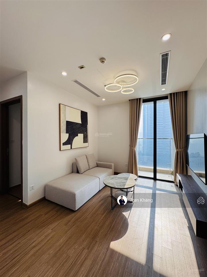 Cho thuê căn hộ 2pn, 60m2 tại terra royal, quận 3 cũ, giá cực chất 17 triệu vnd, giá cực hot!