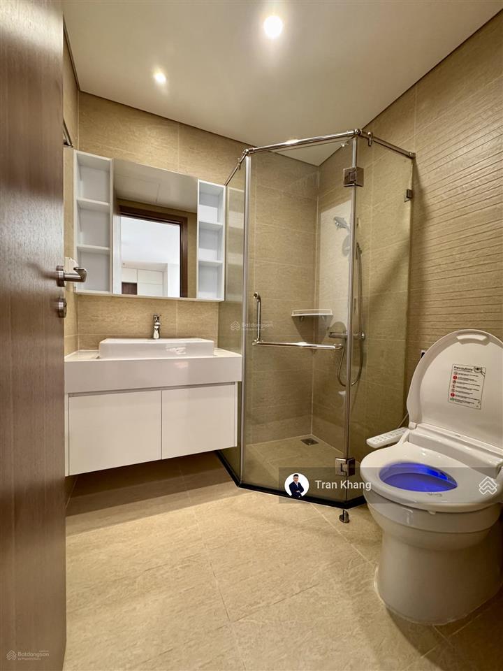 Cho thuê căn hộ 2pn, 60m2 tại terra royal, quận 3 cũ, giá cực chất 17 triệu vnd, giá cực hot!
