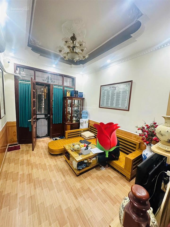 Rẻ nhất khu vực, kim giang 31m2 ngõ nông nhà dân xây chắc chắn , 7x tỷ có thương lượng