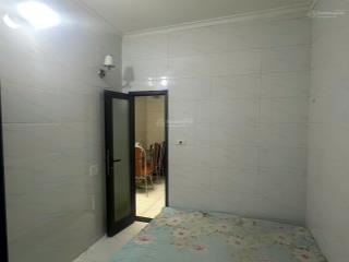 Cho thuê nhà 4 tầng phu hợp gia đình