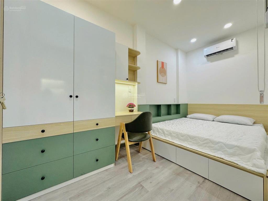 Cho thuê phòng ngay trục đường chính 3/2 quận 10