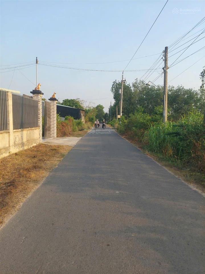 Mặt tiền đường nhựa 330m2 gia lộc tây ninh chỉ 1tỷ250