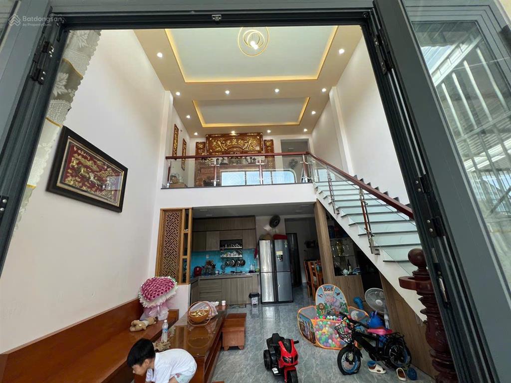 Bán căn nhà 1 trệt 1 lầu ngay kcn trảng bàng chỉ 1tỷ150