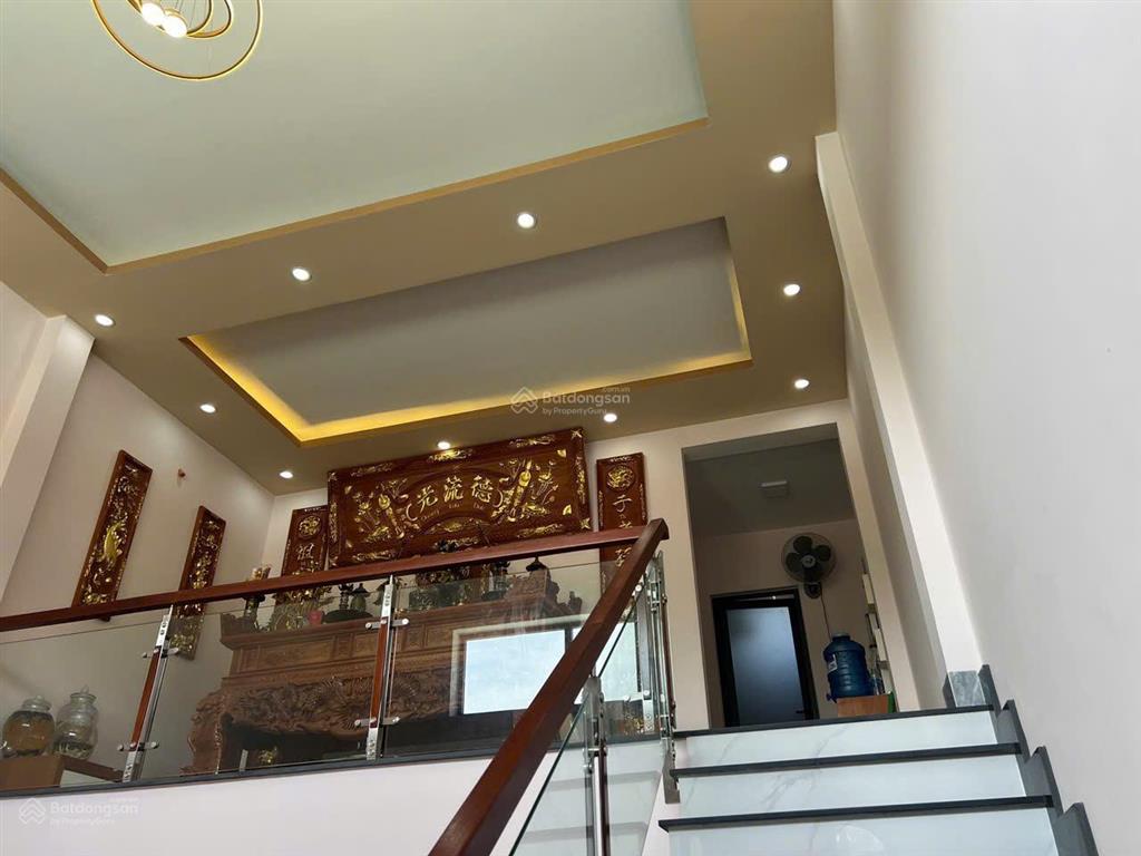 Bán căn nhà 1 trệt 1 lầu ngay kcn trảng bàng chỉ 1tỷ150