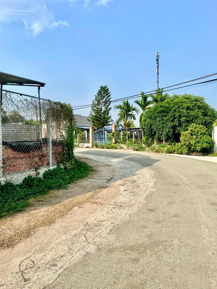 Bán lô đất 310m2 tại thái mỹ củ chi giá chỉ 2tỷ7