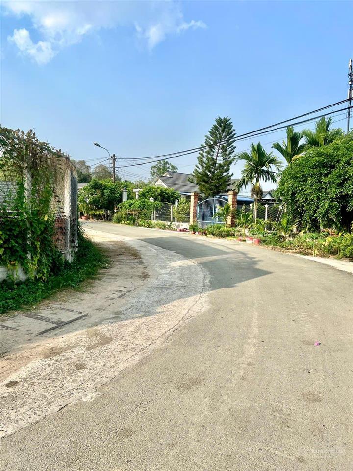 Bán lô đất 310m2 tại thái mỹ củ chi giá chỉ 2tỷ7