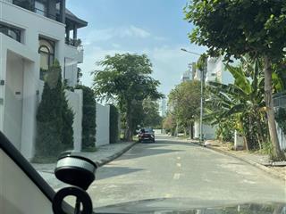 Bán gấp nhà mặt tiền đường 31 để lo công việc gia đình, dt 10x35=335m2, thiện chí bán nhanh