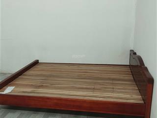 Cho thuê nhà cấp 4 (2 phòng ngủ hoặc chuyển 1n1k) chính chủ. có chỗ đe ô tô ngày đêm