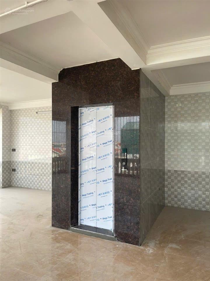 Cho thuê nhà riêng tại song phương, 35 triệu/th, 120m2, 6 tầng, chính chủ giá siêu hời