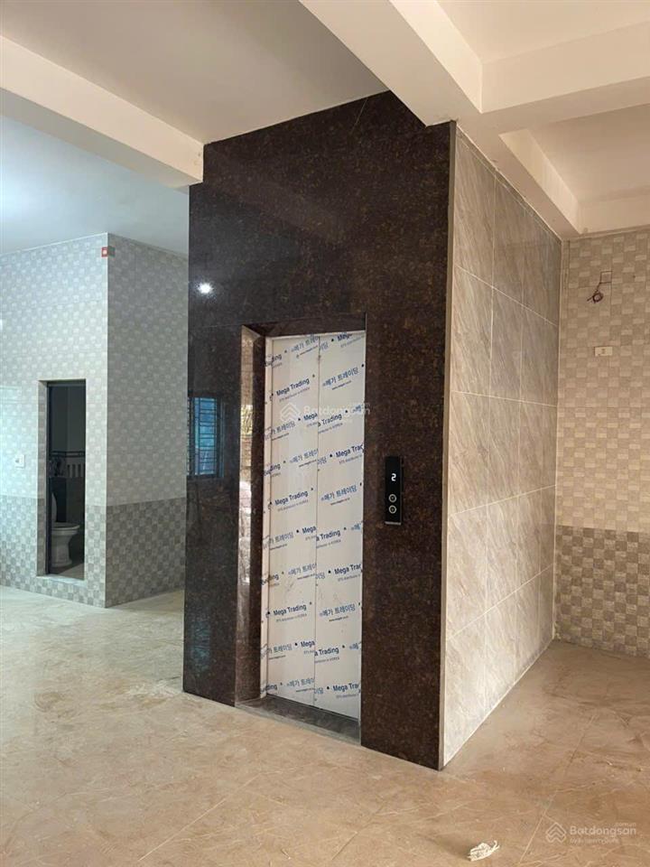 Cho thuê nhà riêng tại song phương, 35 triệu/th, 120m2, 6 tầng, chính chủ giá siêu hời