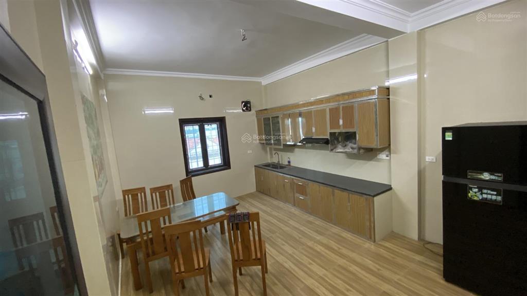 Cho thuê nhà riêng tại song phương, 35 triệu/th, 120m2, 6 tầng, chính chủ giá siêu hời