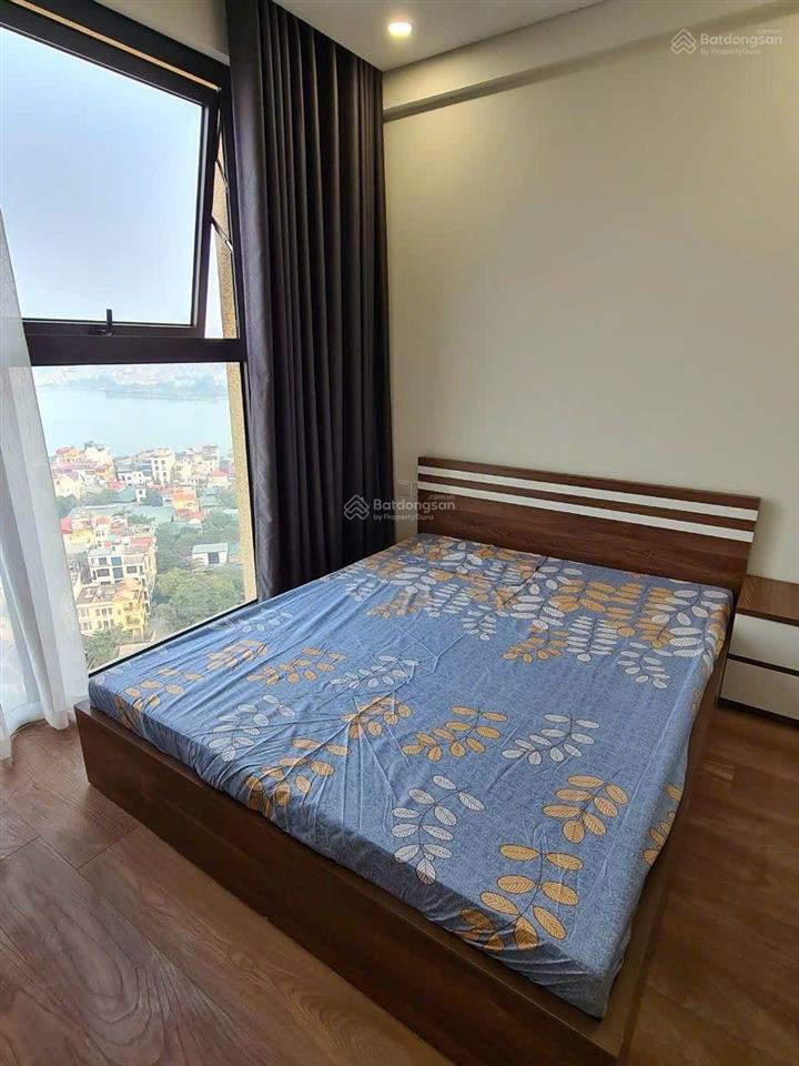 Cho thuê căn hộ cả pk và pn đều view hồ tây, tòa d' el dorado tây hồ, 70m, 2n, 18 triệu/tháng