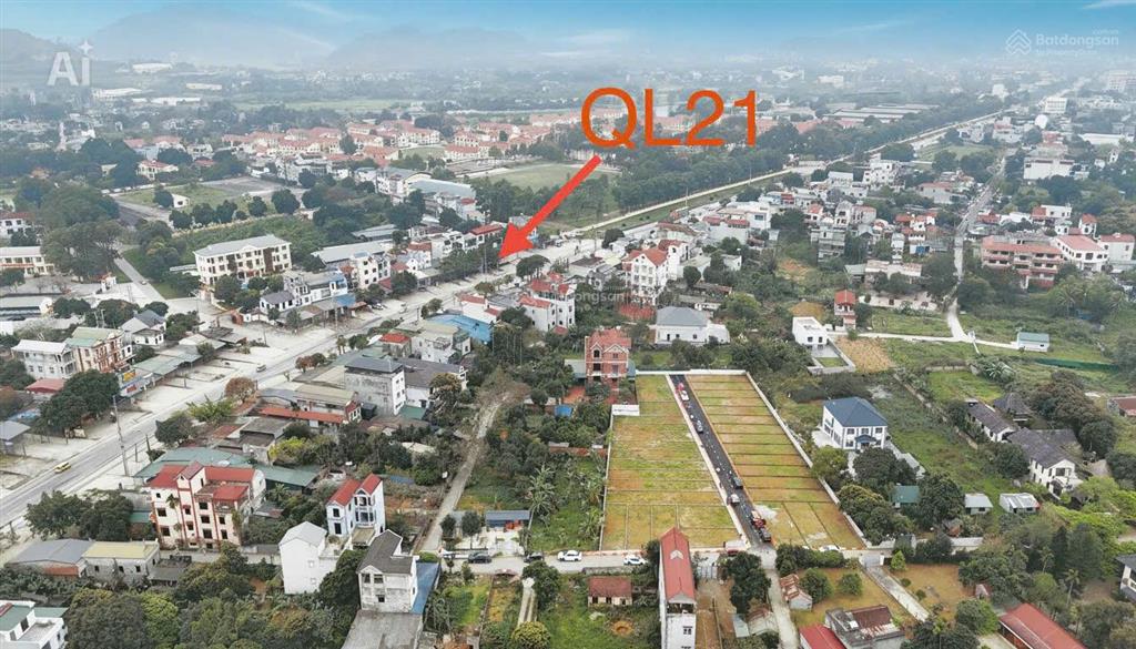Cắt lỗ 250tr bán 100m2 đất ở để cho con đi du học. đất ngay sát ql21 cách đhqg chỉ 3 phút lái xe
