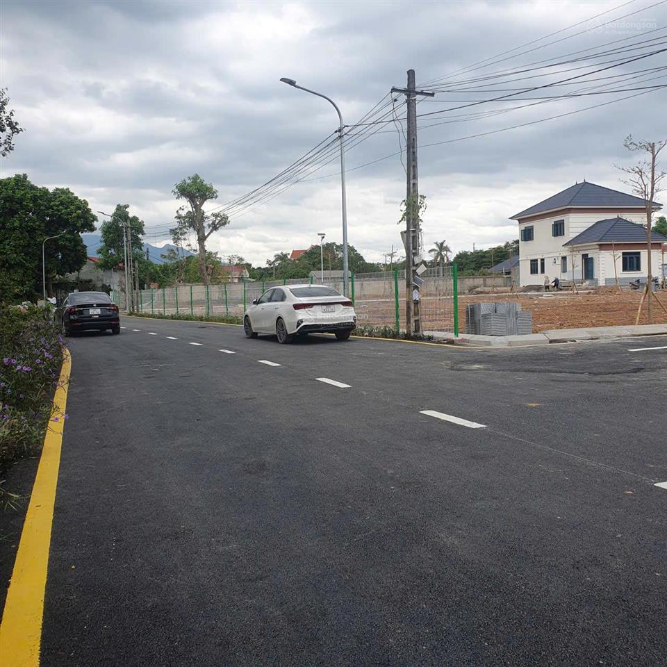 Bán rẻ hơn so với thị trường 250tr lô đất 100m² trục chính kinh doanh, cách ql21 chỉ 100m