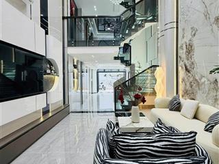 Siêu phẩm 5 tầng luxury  gara oto  sẵn nội thất tiền tỷ  quang trung  chỉ 8.x tỷ thương lượng