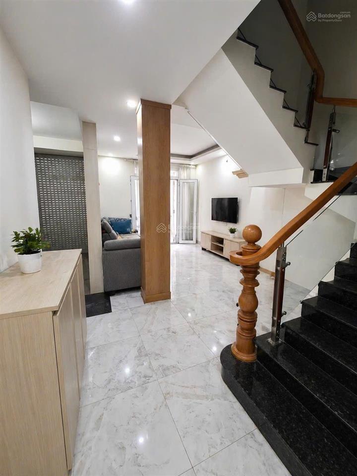 Chính chủ 1 đời  50m2  hẻm xe hơi  ngang hiếm 5.6m  ngay lê quang định  đối diện chợ bà chiểu