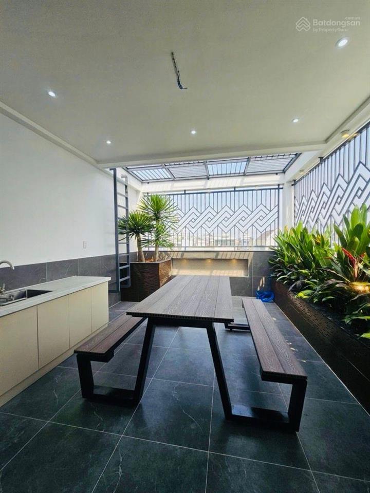 Hot nhất lúc này  5 tầng thang máy  hxt  gara oto ngủ nhà  80m2  chủ để lại toàn bộ nội thất