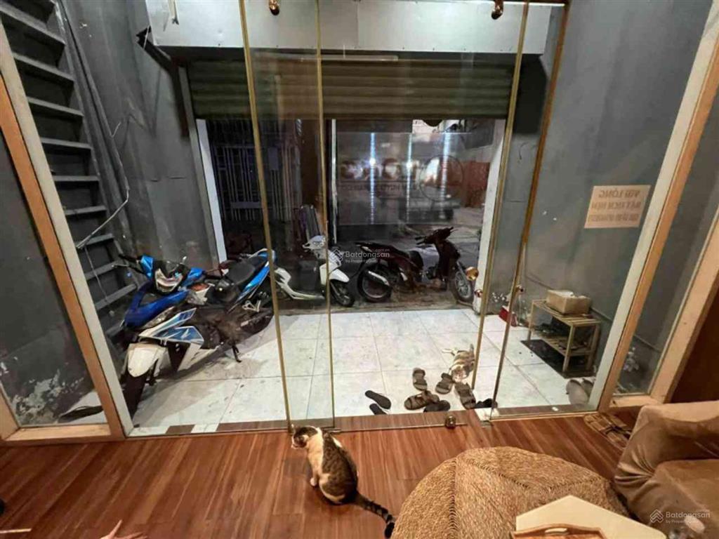 2 tầng  60m2  mặt tiền kinh doanh đỉnh ngay phan đăng lưu thông khu ẩm thực phan xích long