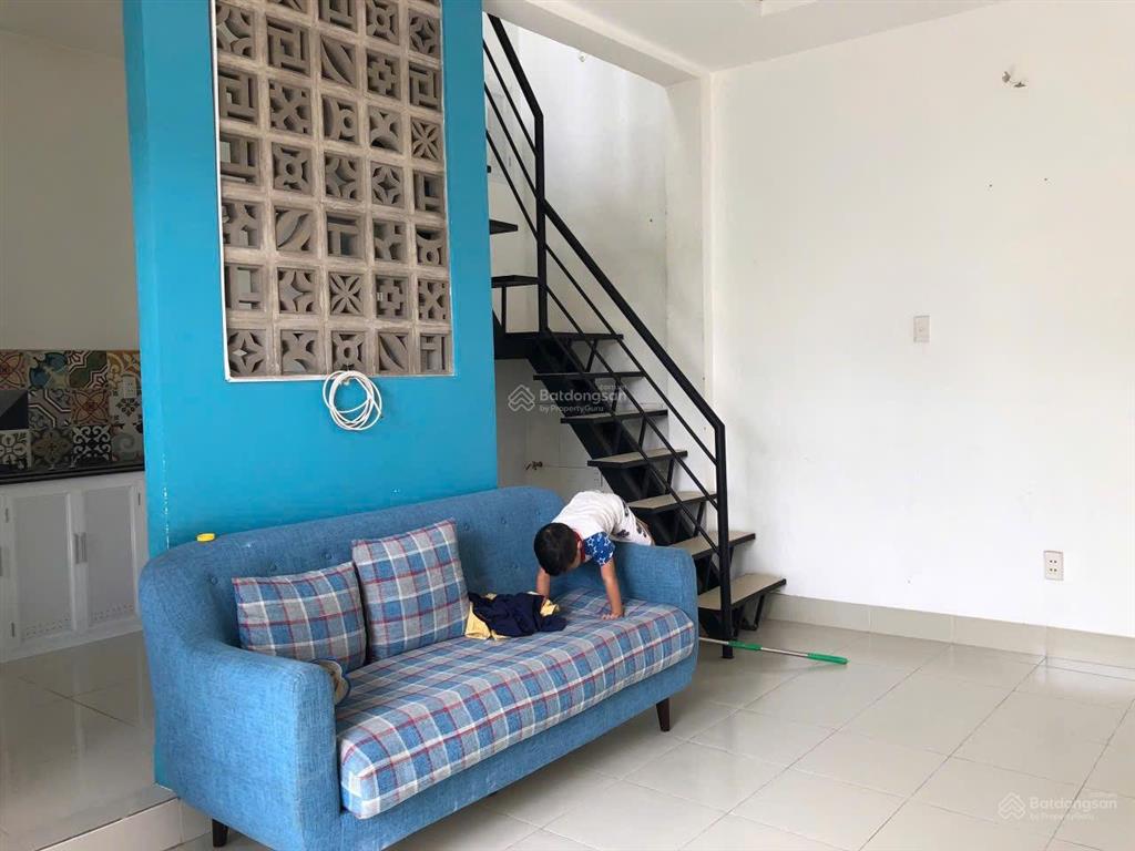 Nhà 2 lầu, đường 35 hbc (hiệp bình mới). giá 3,65 tỷ/33m2
