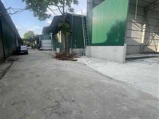 Cho thuê xưởng khu yên sở  hoài đức 1800m2 giá chỉ 40k. điện 3 pha, xe cont đỗ cửa