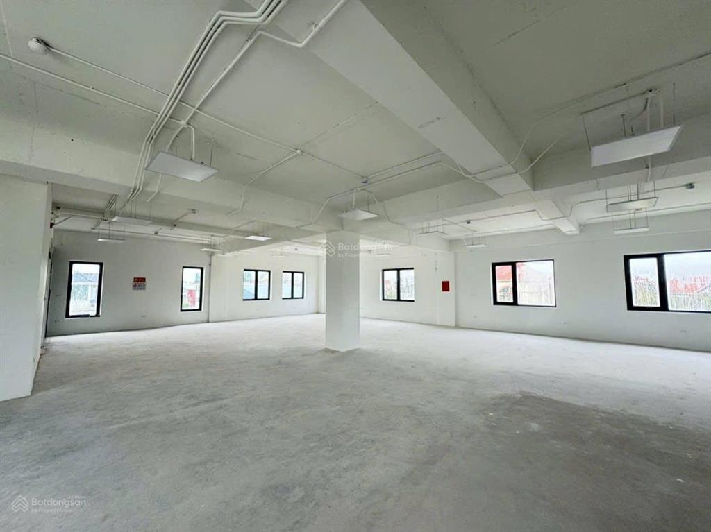 Cho thuê kho xưởng 3 tầng, 750m2, cụm cn đan phượng, hoài đức, hn, 95k/m2