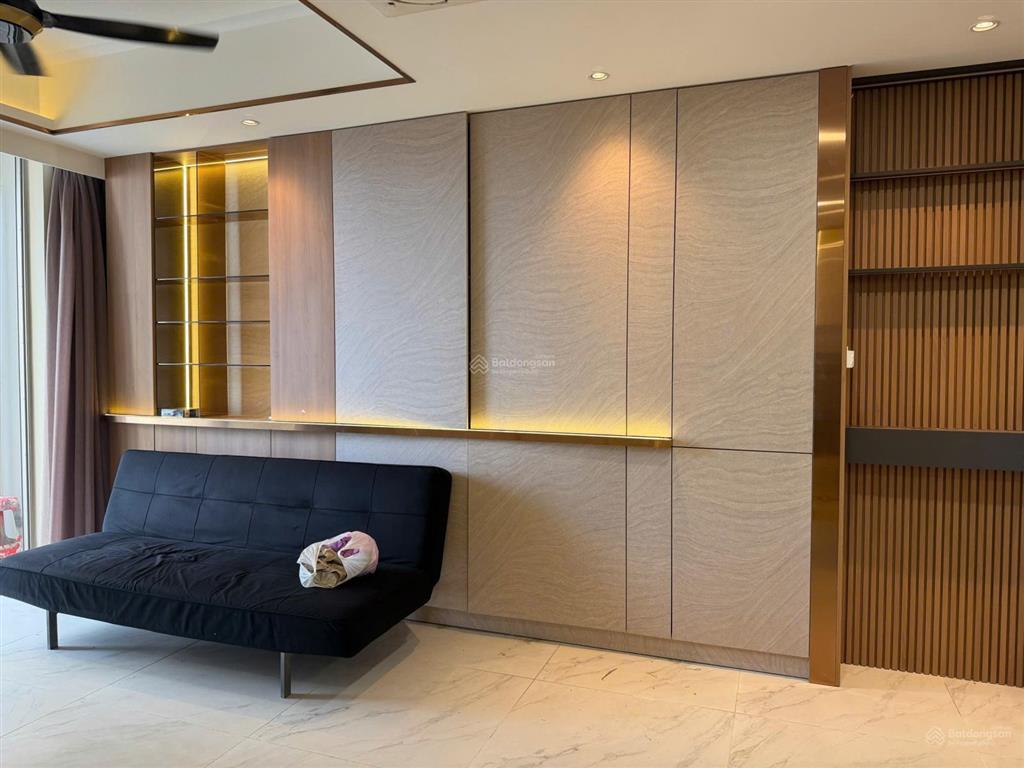 Cần cho thuê căn hộ cao cấp m7 midtown phú mỹ hưng chỉ 27 triệu/