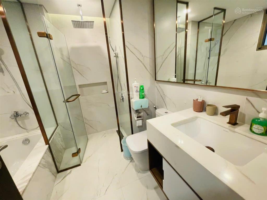 Cần cho thuê căn hộ cao cấp the peak (m8)  midtown, nhà đẹp như hình. xách vali vào ở ngay.