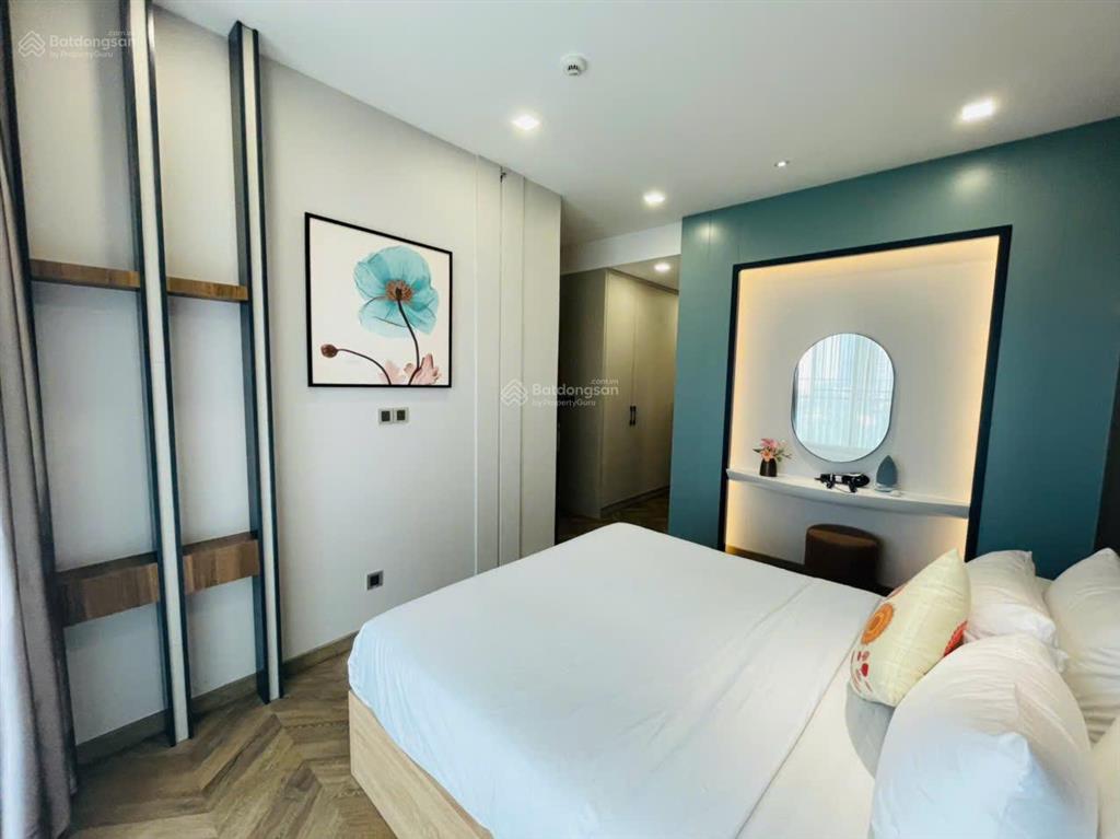 Cần cho thuê căn hộ cao cấp the peak (m8)  midtown, nhà đẹp như hình. xách vali vào ở ngay.