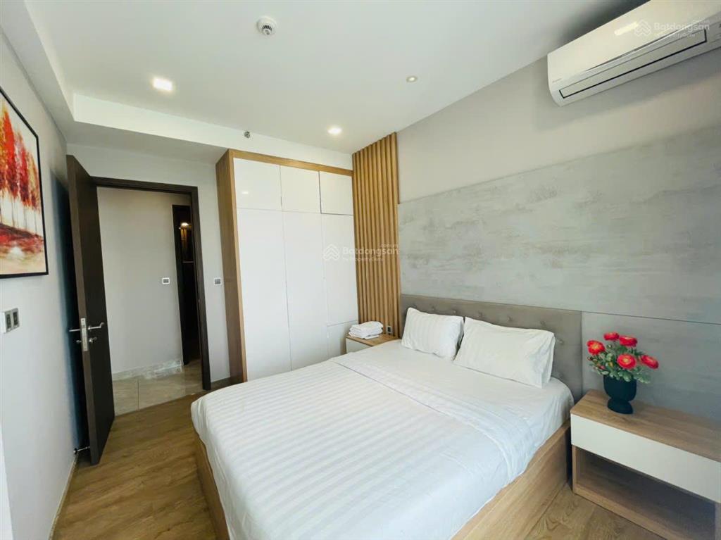 Cần cho thuê căn hộ cao cấp the peak (m8)  midtown, nhà đẹp như hình. xách vali vào ở ngay.