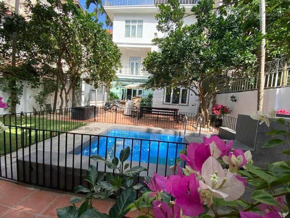Bán nhà ngõ 12 phố đặng thai mai, tây hồ, ô tô, dt 255.5m2* 5 tầng* mt 15m* giá 56 tỷ