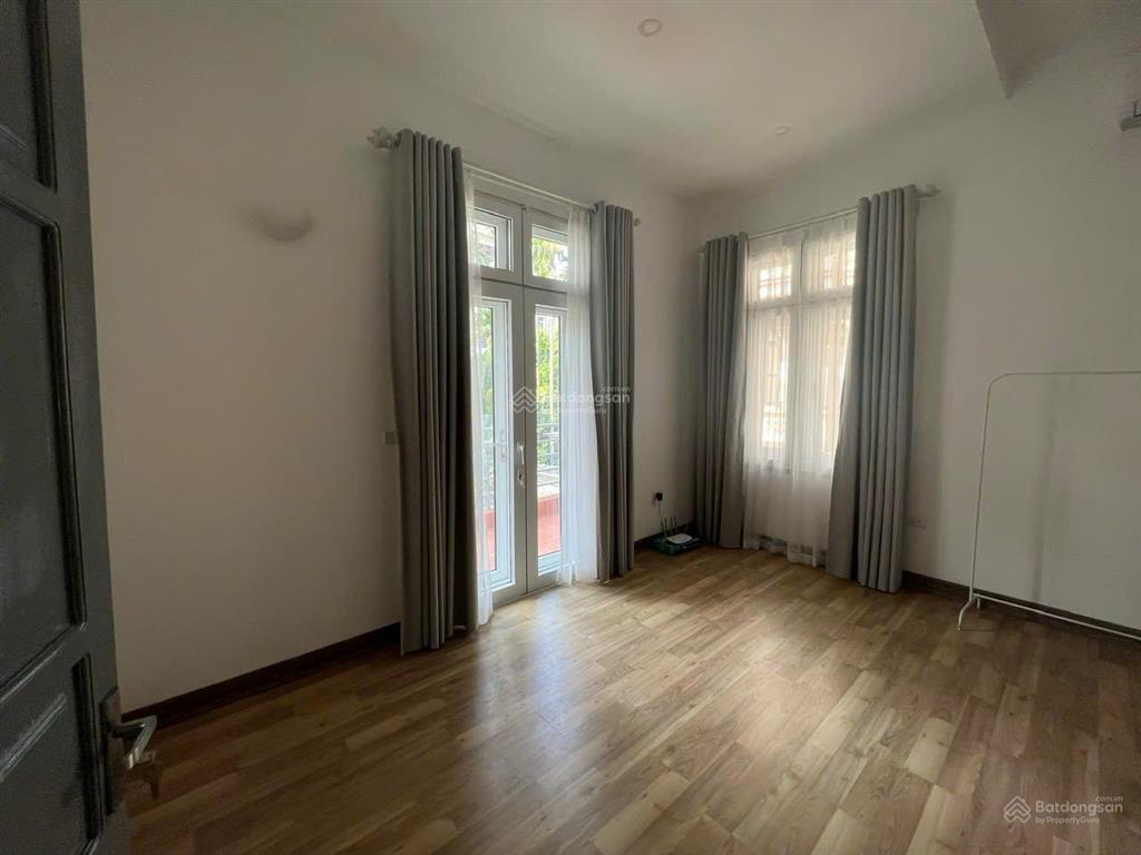Bán nhà ngõ 12 phố đặng thai mai, tây hồ, ô tô, dt 255.5m2* 5 tầng* mt 15m* giá 56 tỷ