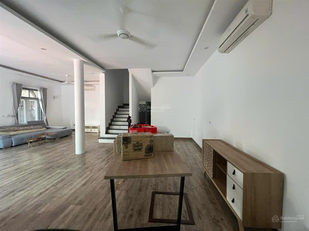 Bán nhà ngõ 12 phố đặng thai mai, tây hồ, ô tô, dt 255.5m2* 5 tầng* mt 15m* giá 56 tỷ