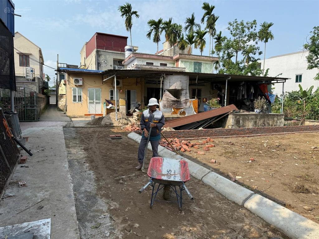 Đất gần mặt đường 203 hoa độngthuỷ nguyên chỉ 9xx triệu