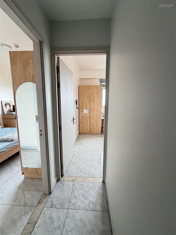 Căn hộ 3pn + 1, cho thuê lâu dài, tầng cao thoáng mát và sạch