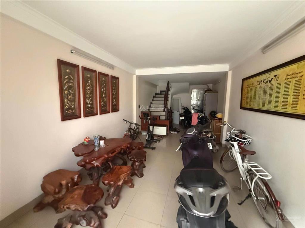 Nhà đẹp trung kính, 65m2, 5 tầng, phân lô, ô tô, kinh doanh, giá đẹp 23 tỷ có tl