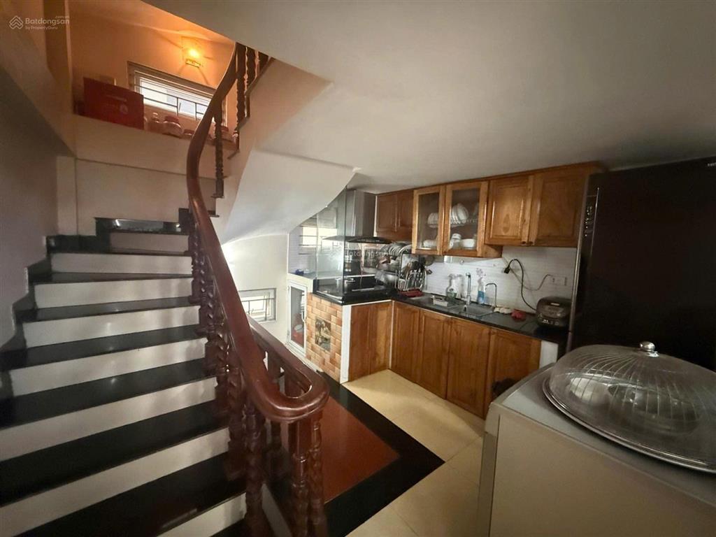Nhà đẹp trung kính, 65m2, 5 tầng, phân lô, ô tô, kinh doanh, giá đẹp 23 tỷ có tl