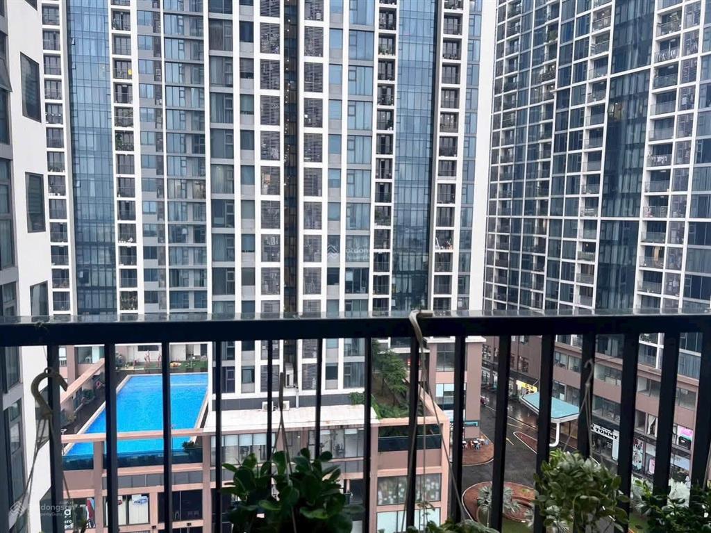 Bán gấp căn góc 2pn tại eco green quận 7