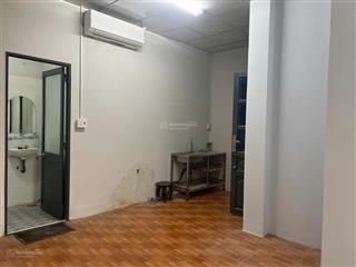 Phòng trọ cao cấp cạnh vạn phúc city 30m2 phòng riêng có nội thất giá 4.2tr/tháng giờ giấc tự do