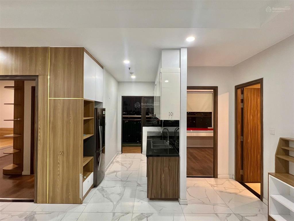Căn góc đẹp 2 view landmark 81 opal boulevard, 85m2  2pn 2wc, sổ hồng sẵn , 4.15 tỷ nhận ở ngay !!