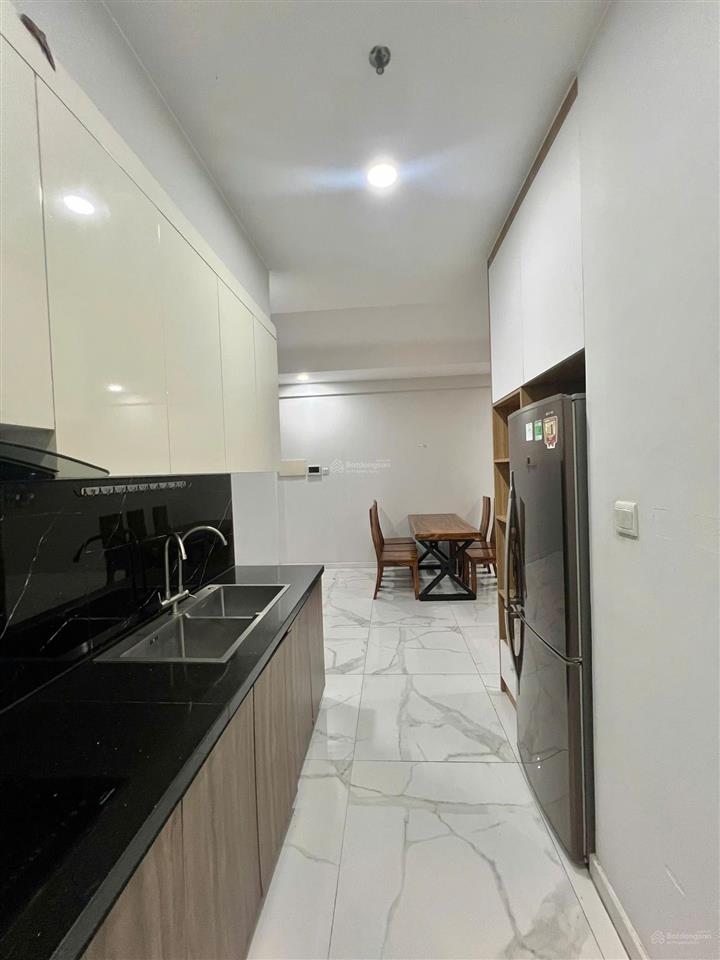 Căn góc đẹp 2 view landmark 81 opal boulevard, 85m2  2pn 2wc, sổ hồng sẵn , 4.15 tỷ nhận ở ngay !!