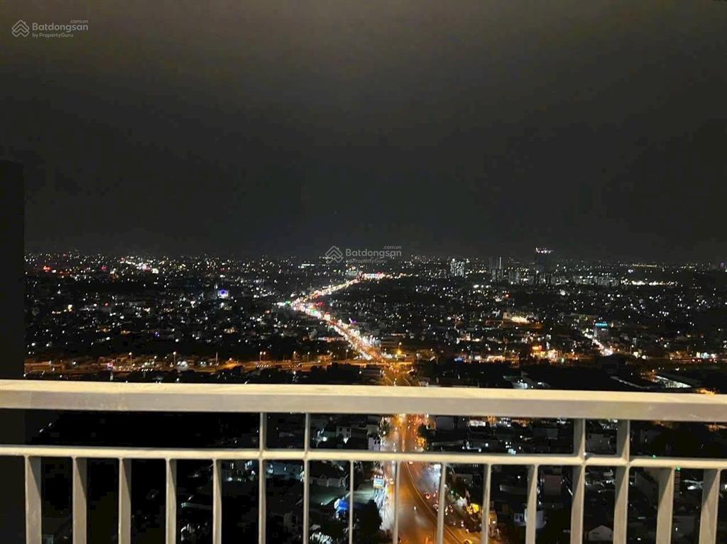 Chính chủ gửi bán ch opal boulevad 74m2, 2pn2wc + full nội thất ,sổ hồng riêng,view đông bắc mát mẻ