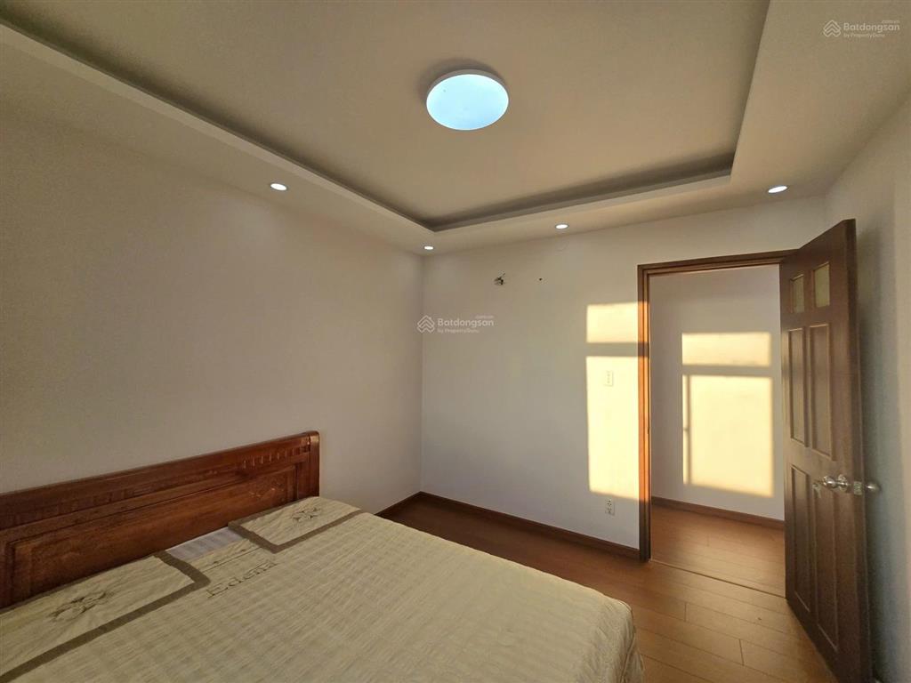 Bán căn góc đẹp 3pn  2wc!! 2 view sông sài gòn + landmark 81  tặng full nội thất, sổ hồng riêng