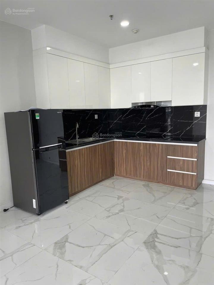 Chính chủ gửi bán căn hộ 85m2, 2pn2wc, view landmark 81, nhà ở ngay !! cách tttm gigamall 7 phút